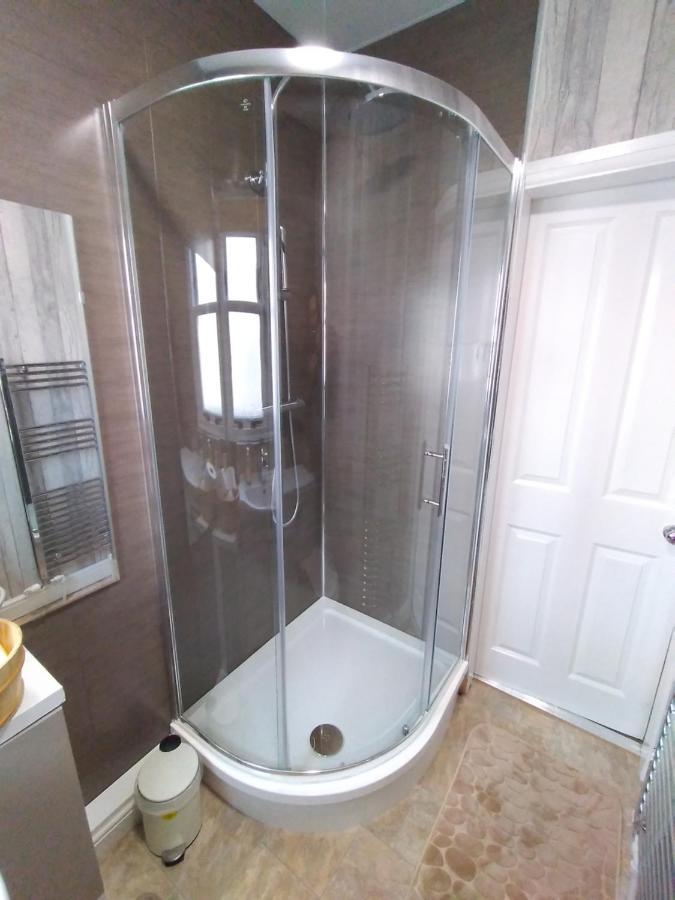 Cosy 2-Bdr Apartment & 15 Minutes To Edinburgh By Train & Free Parking Prestonpans Exterior photo
