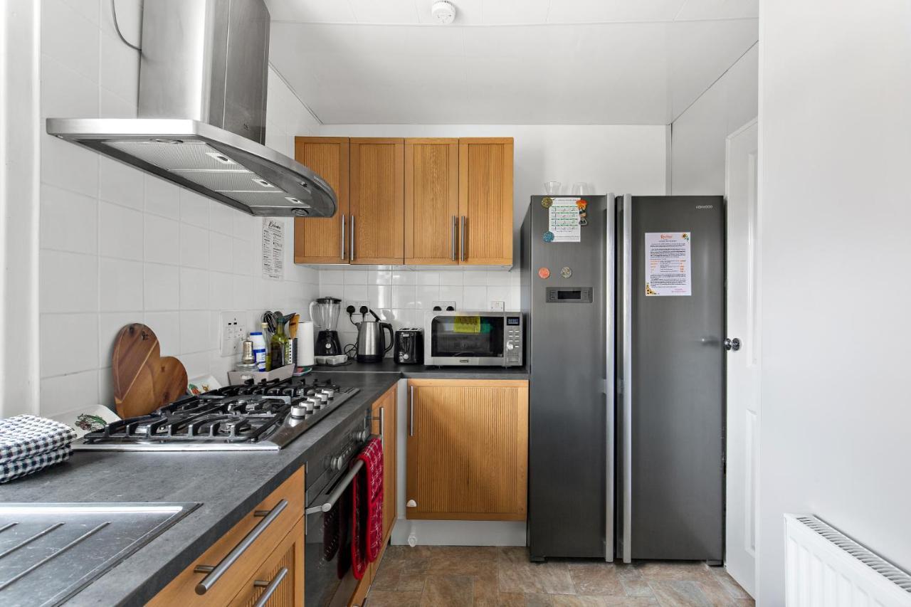 Cosy 2-Bdr Apartment & 15 Minutes To Edinburgh By Train & Free Parking Prestonpans Exterior photo